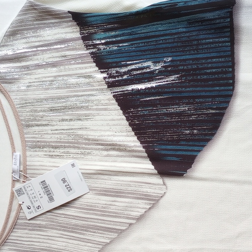 NWT Zara Metallic Accent Top S White Silver Blue 50off3 - Picture 4 of 5
